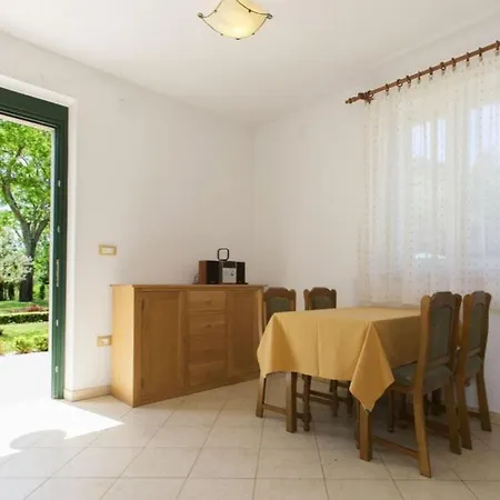 Rustica Hébergement de vacances *