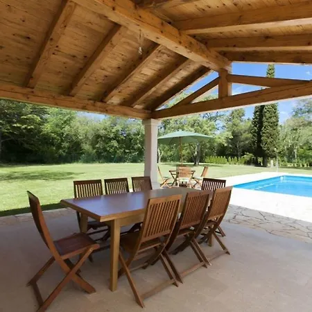 Rustica Hébergement de vacances